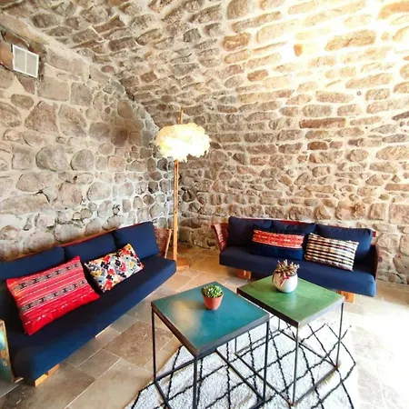 Charming Renovated Workshop In Ardeche