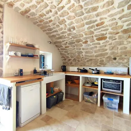 度假居 Charming Renovated Workshop In Ardeche
